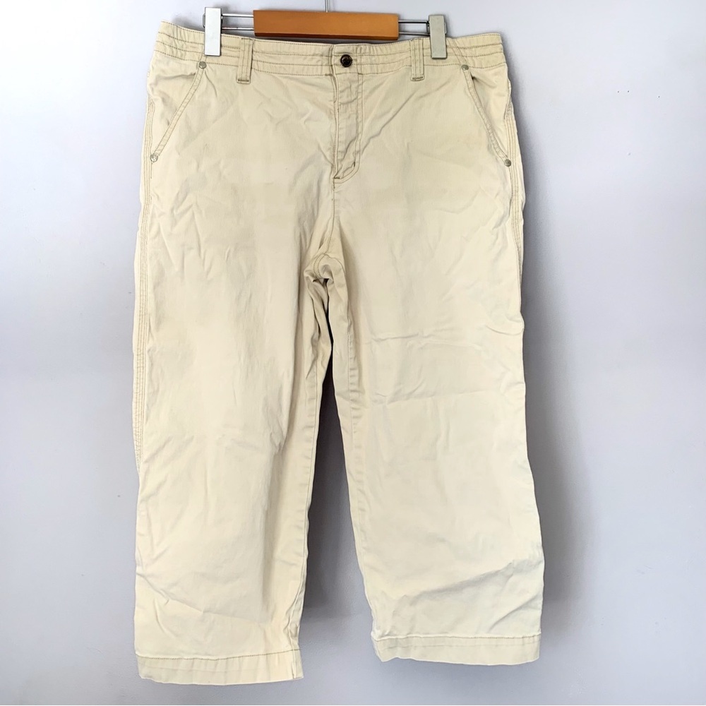Jones & Co Ladies Size 10 Capris